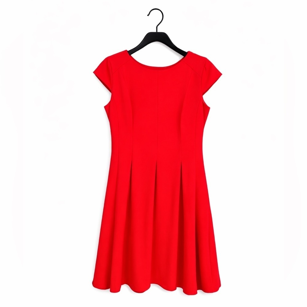 CB Women’s Red Cap Sleeve Fit & Flare Dress – Size 14 Petite | Classic Elegance
